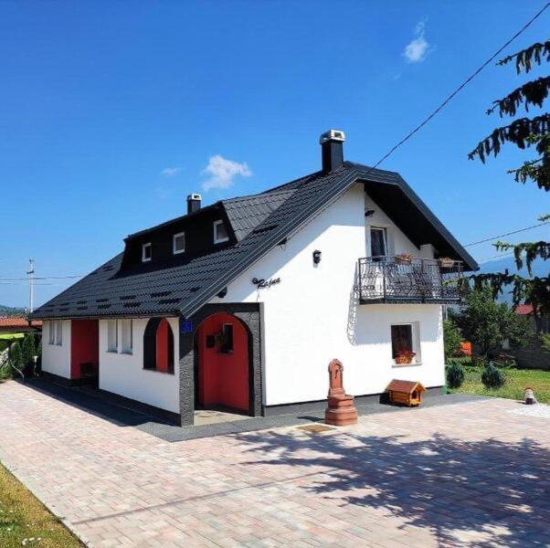 Relax Home Rajna Korenica Exterior photo